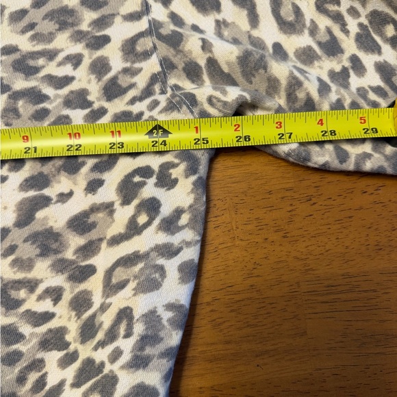 Women’s Aerie Tres Chic Leopard Print Sweatshirt - Picture 8 of 10